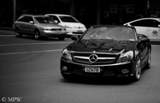 Queen Street Auckland city, black and white photo by Mike Wheelton